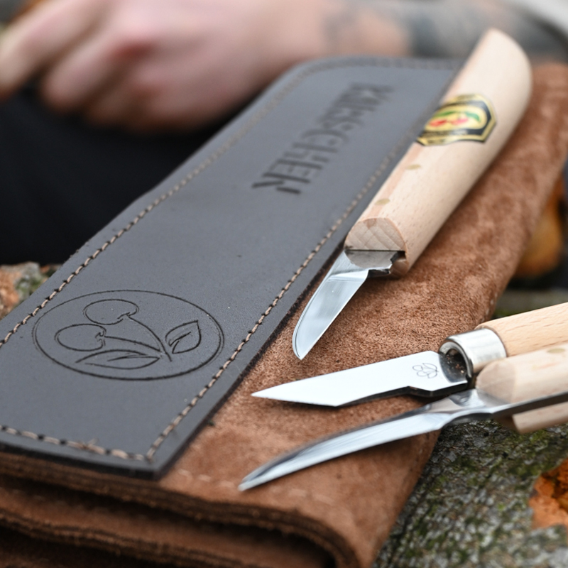 Kirschen lederen foudraal voor 3 houtsnijmessen