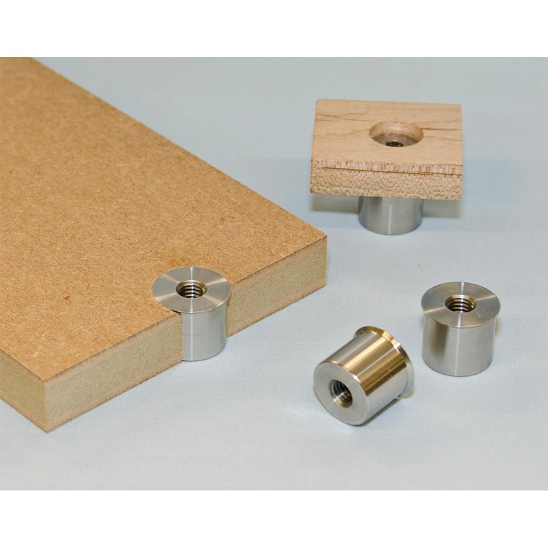 UJK 18 mm adapter Ø 20 mm > M8, 2 stuks