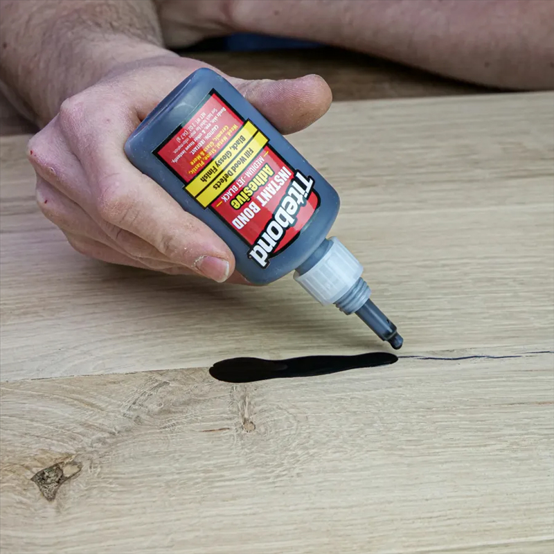 Titebond instant jet black glue medium 59 ml - sneldrogend