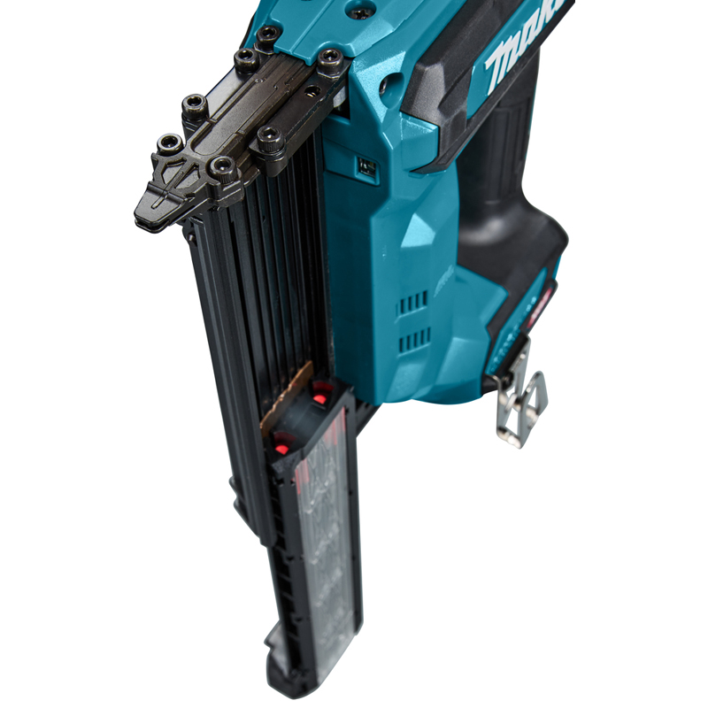 Makita FN001GZ 40 V Max Brad Tacker (zonder accu)