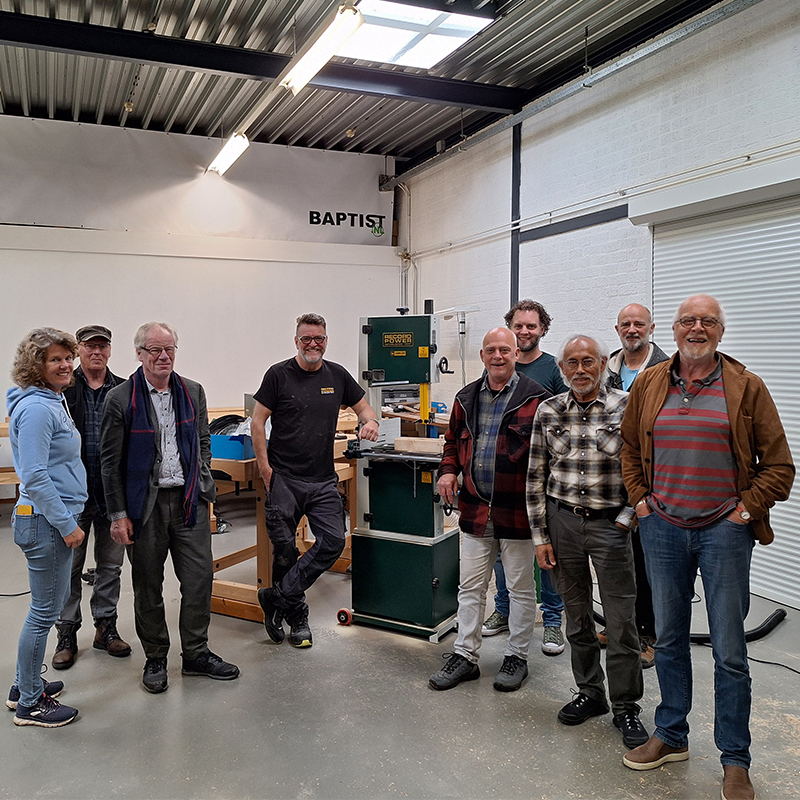 Presentatie 2 Record Power lintzaagmachine op donderdag 29 oktober 2026 14:15