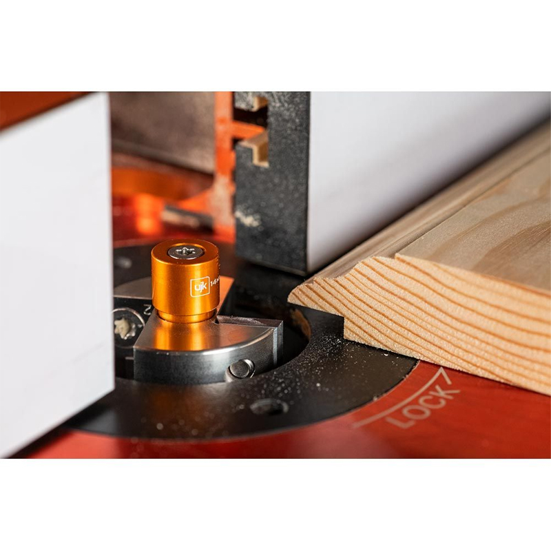 UJK sponnningfrees 8 mm schacht met metrische lagers in systainer
