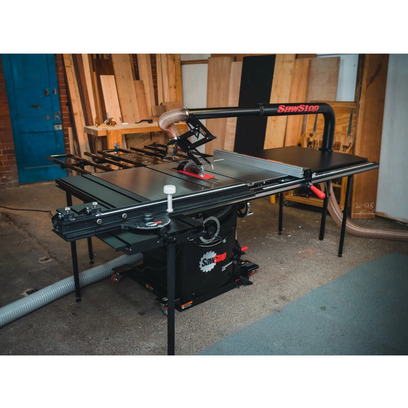 SawStop Professional Cabinet tafelcirkelzaag 1320 mm met zwevende bovenarm, Dado insert en rem, 2200 Watt