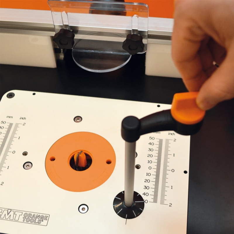 CMT complete freestafel + bovenfreesmachine CMT7E