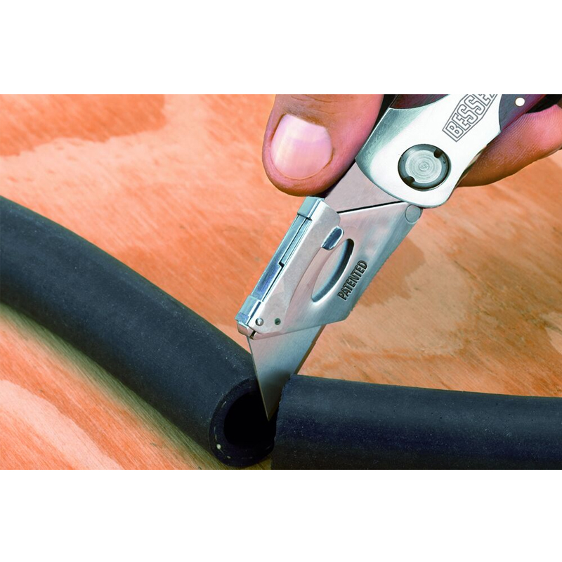 Bessey klapmes met houten greep