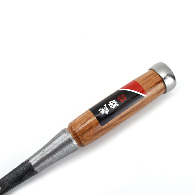 Japanse steekbeitel met gelamineerd koolstofstaal 12 mm