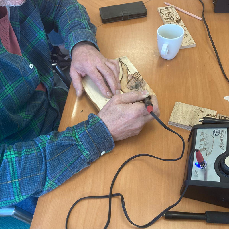 Workshop 2 pyrografie met Think Pink Studio op zaterdag 24 oktober 2026 middag