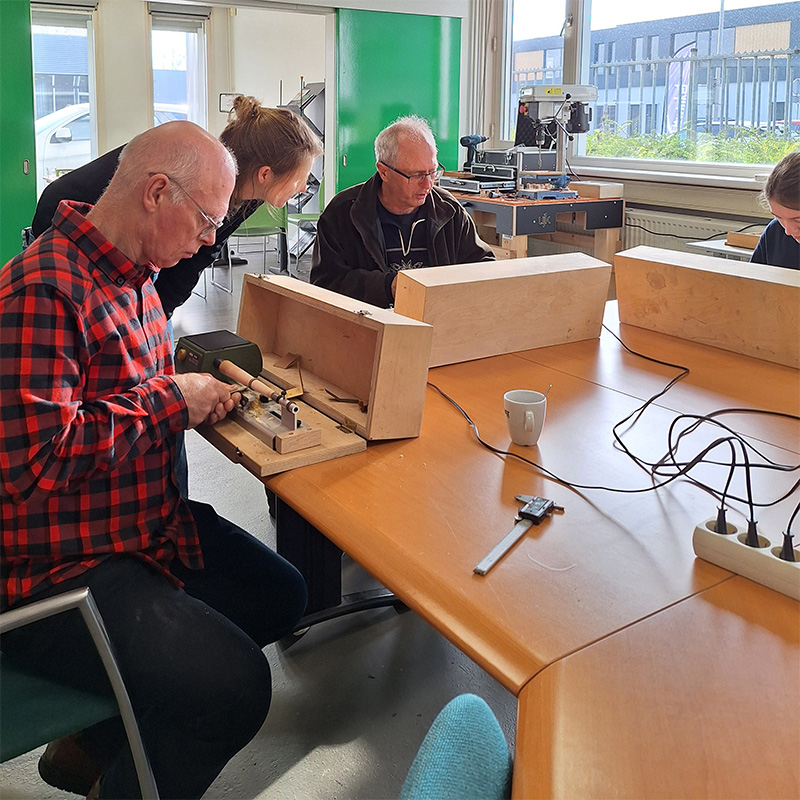 Workshop 1 houten ring maken met Studio Mooibos op vrijdag 30 oktober 2026 ochtend