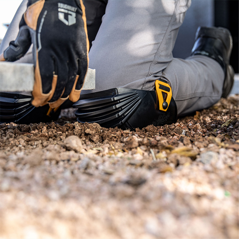 ToughBuilt waterproof kniebeschermers