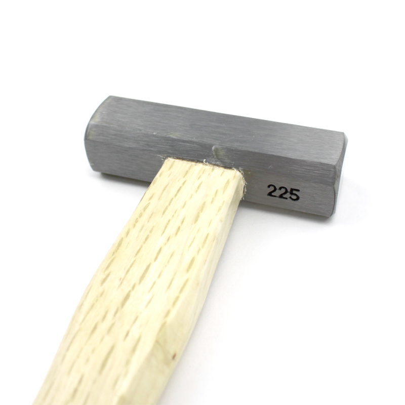 Japanse Genno hamer 8-hoek 225 gram