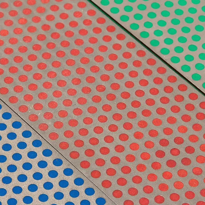 DMT diamantsteen set 152 x 51 mm groen-rood-blauw in houten kist