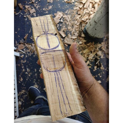 Greenwood spoon carving - Emmet van Driesche