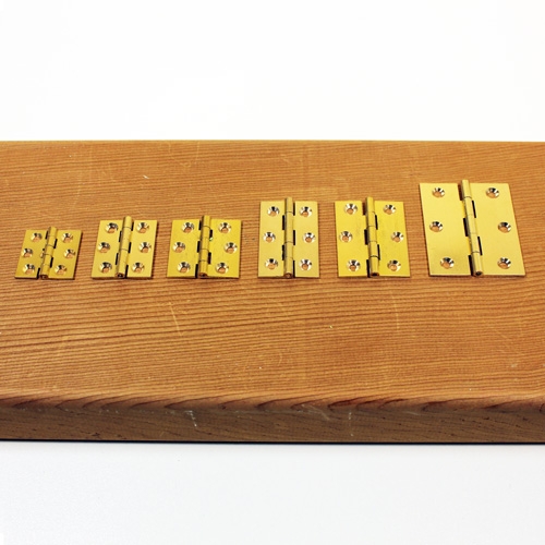 Meubelscharnier 40 x 30 mm messing
