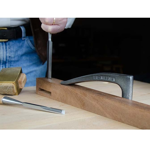 Lie-Nielsen 'hold down holdfast' workbench upper clamp Ø 19 mm