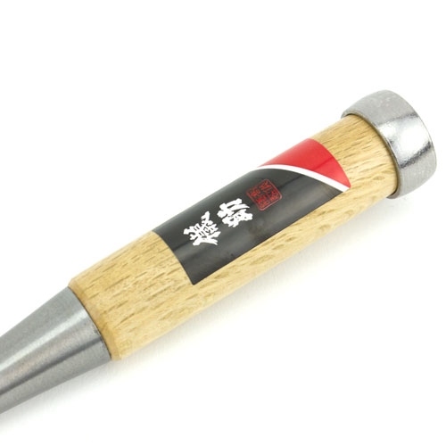 Japanse steekbeitel met wit eiken heft 24 mm