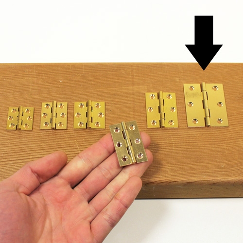 Meubelscharnier 50 x 40 mm messing