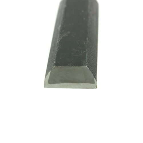 Japanse steekbeitel met rood eiken heft 18 mm