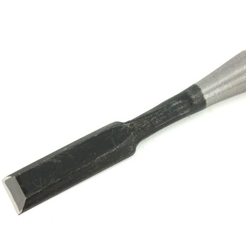 Japanse steekbeitel met rood eiken heft 18 mm